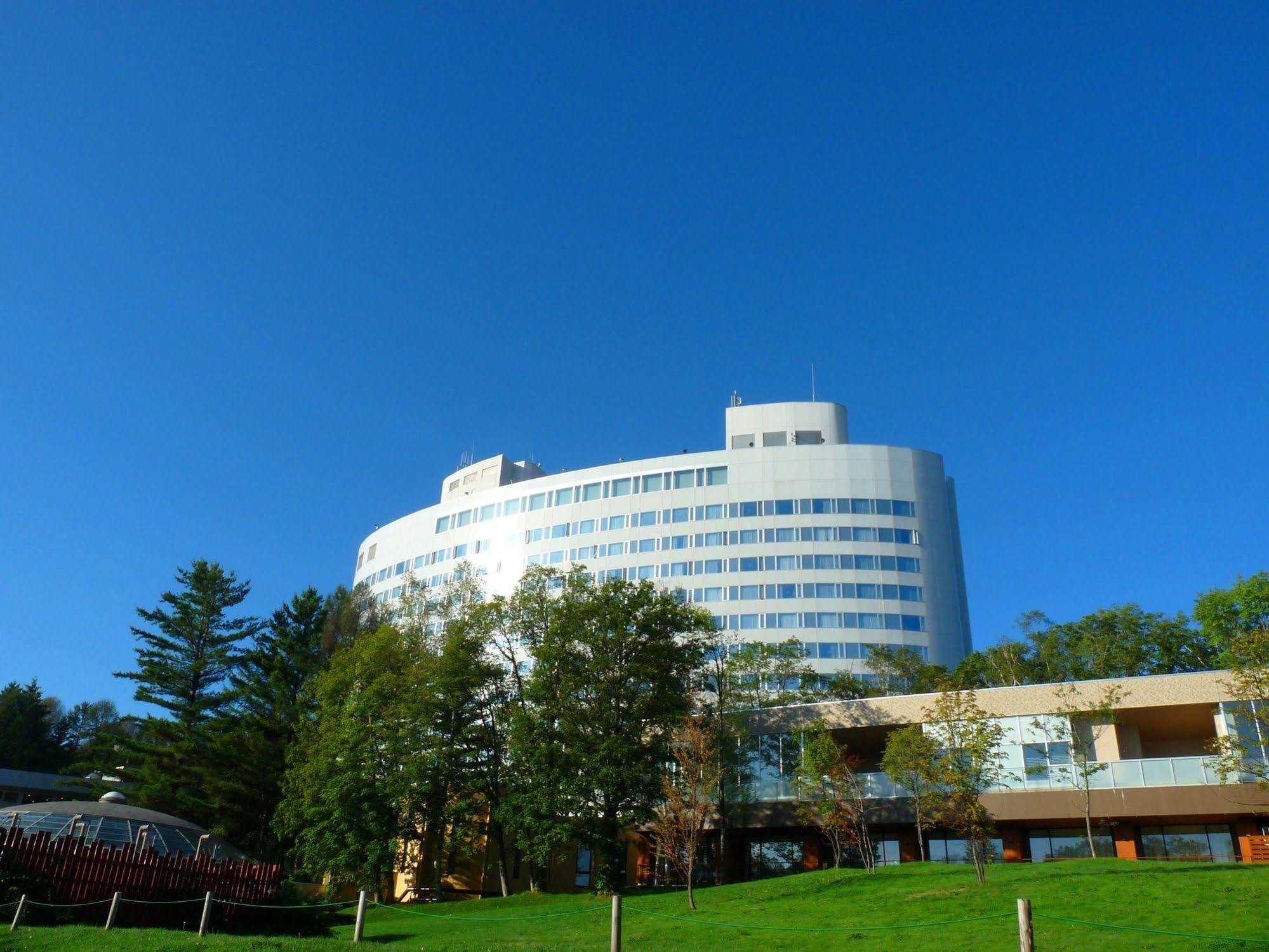 Shin Furano Prince Hotel Ngoại thất bức ảnh Sapporo Graduate School of Medicine